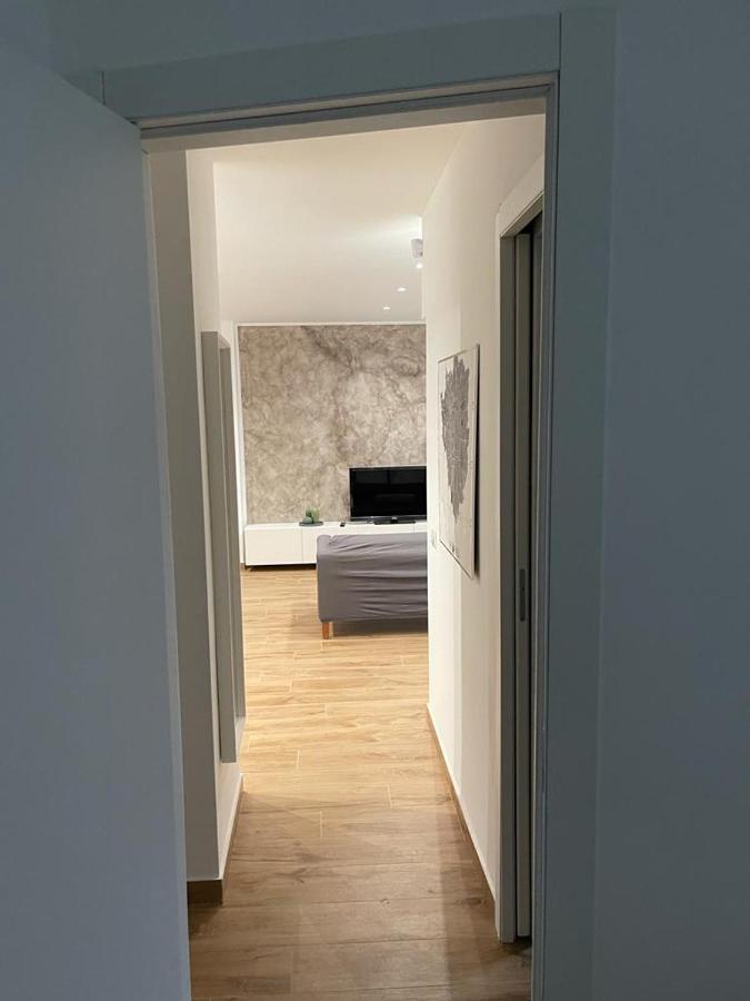 Apartamento Kibilu - San Donato Vicinanze Irccs Policlinico San Donato Milanese Exterior foto